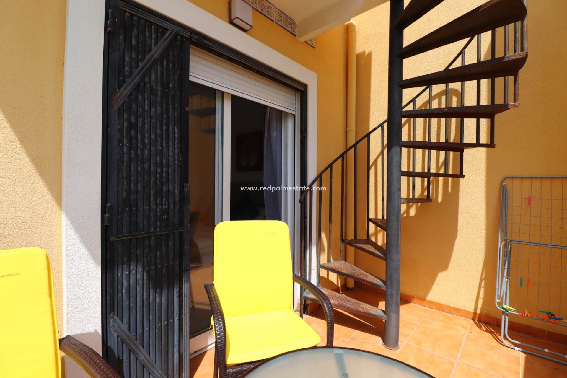 Revente - Maison de ville -
Algorfa