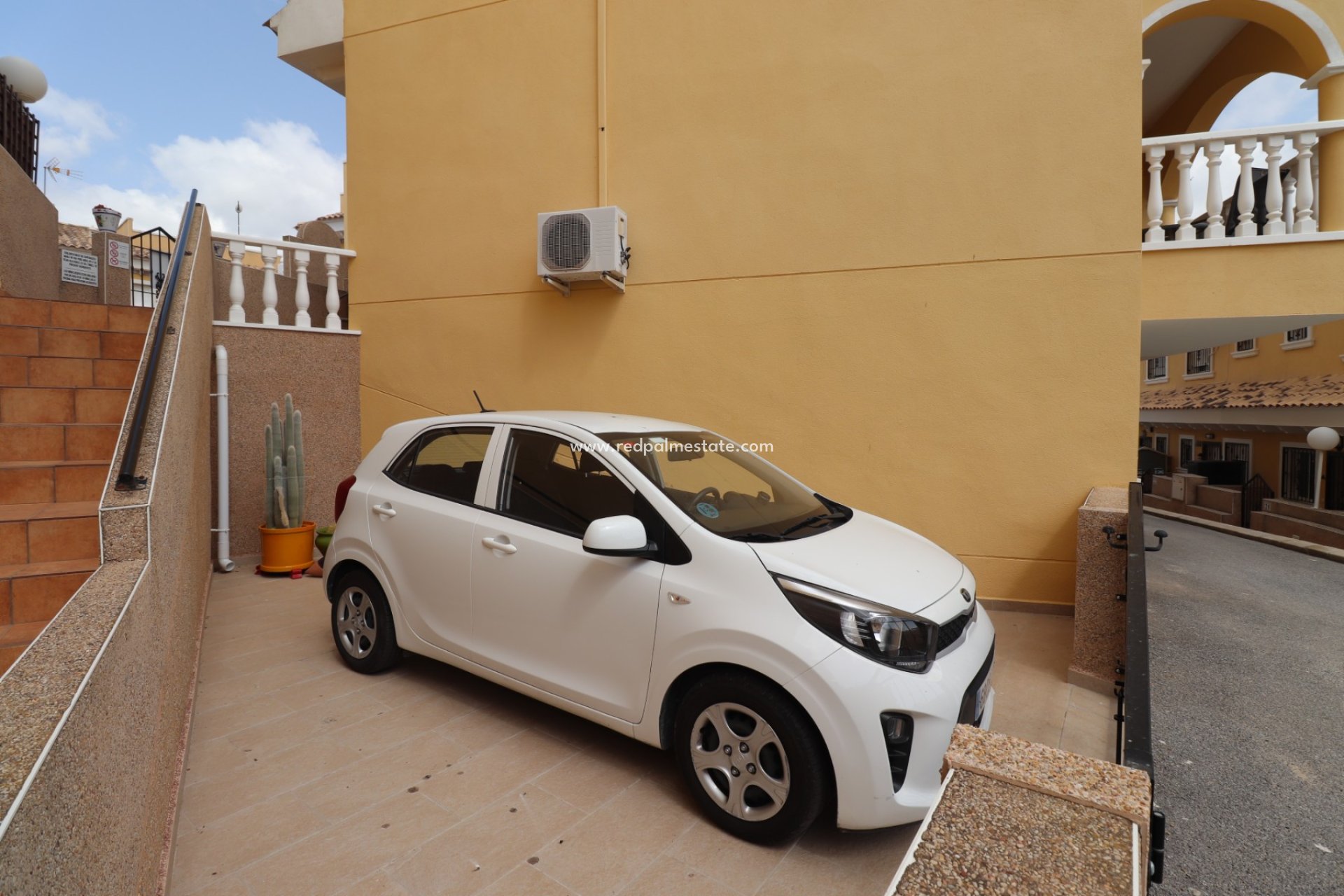 Revente - Maison de ville -
Algorfa
