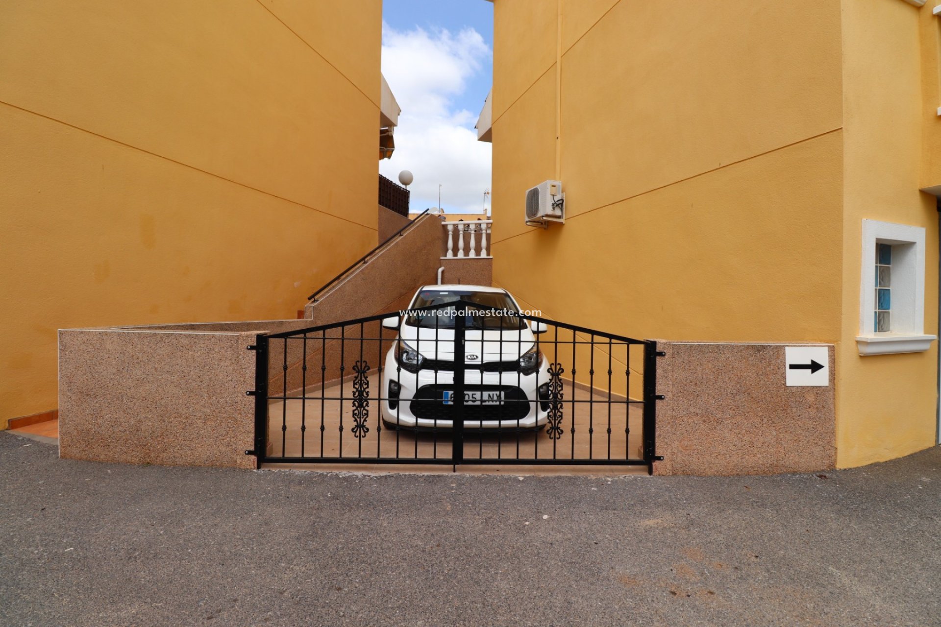Revente - Maison de ville -
Algorfa