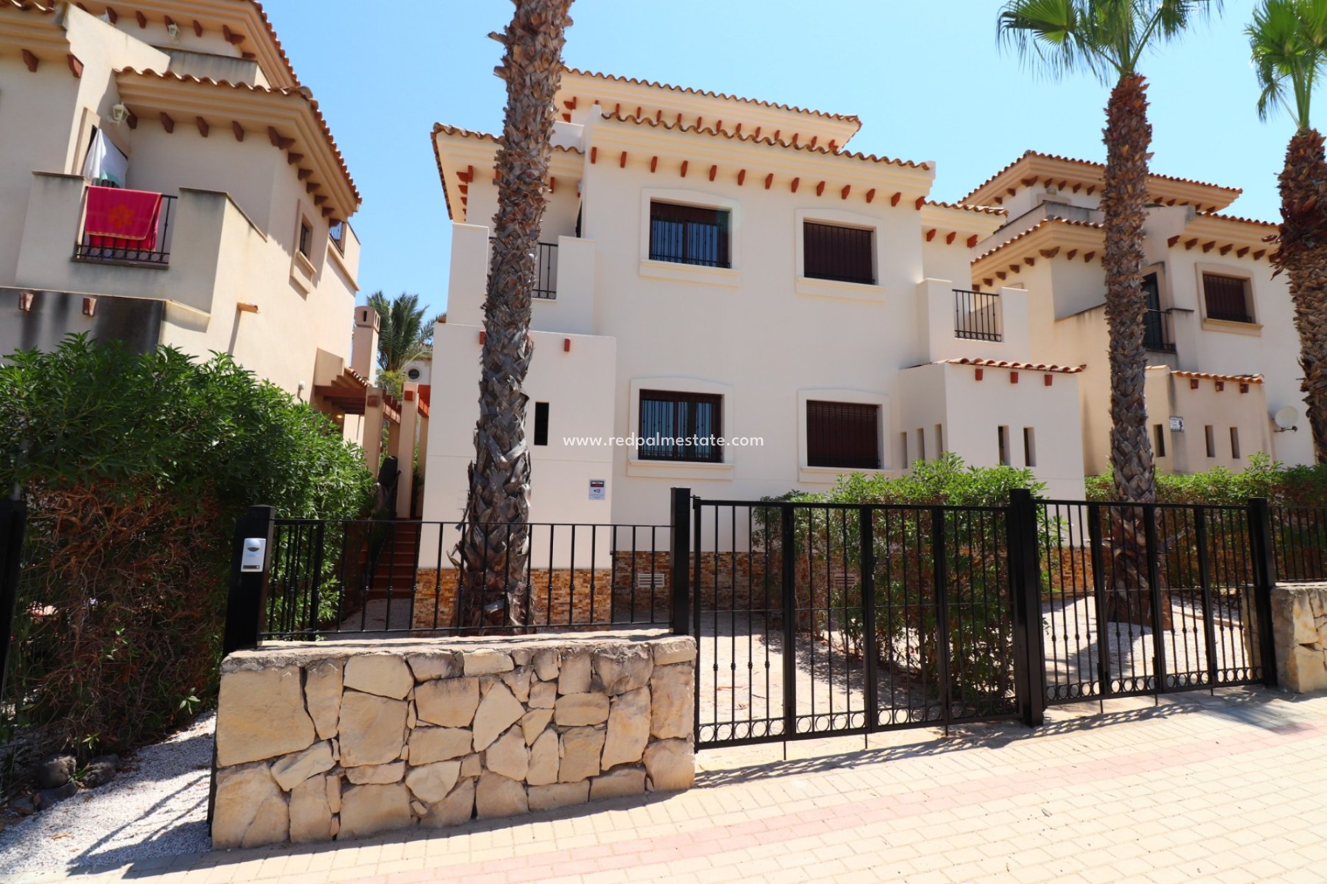 Revente - Maison de ville -
Algorfa