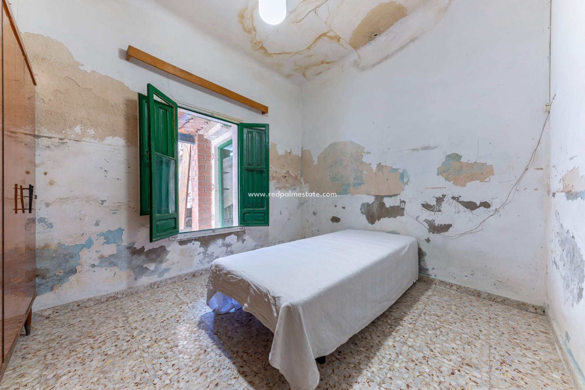 Revente - Maison de ville -
Alicante - San Agustin