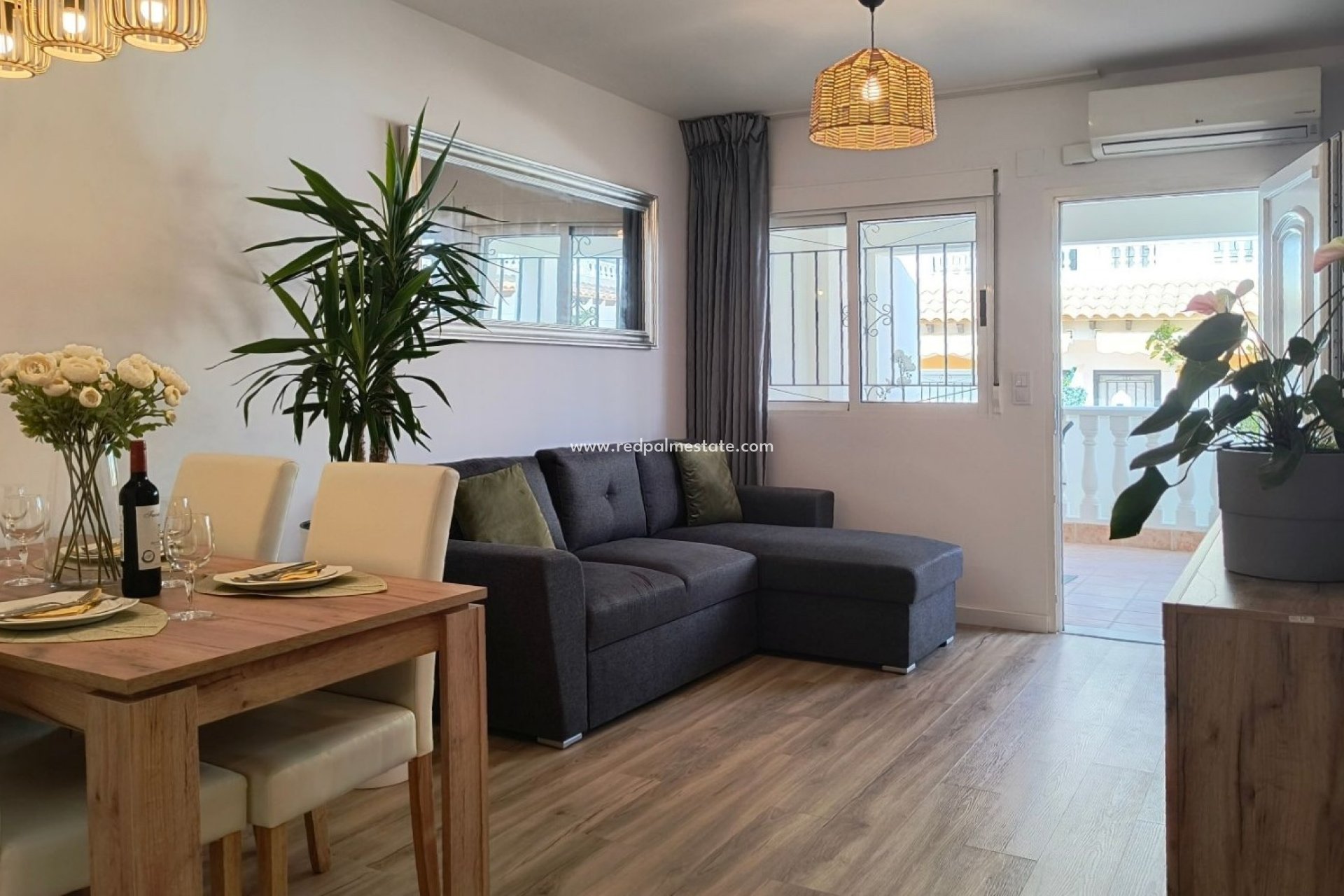 Revente - Maison de ville -
Alicante