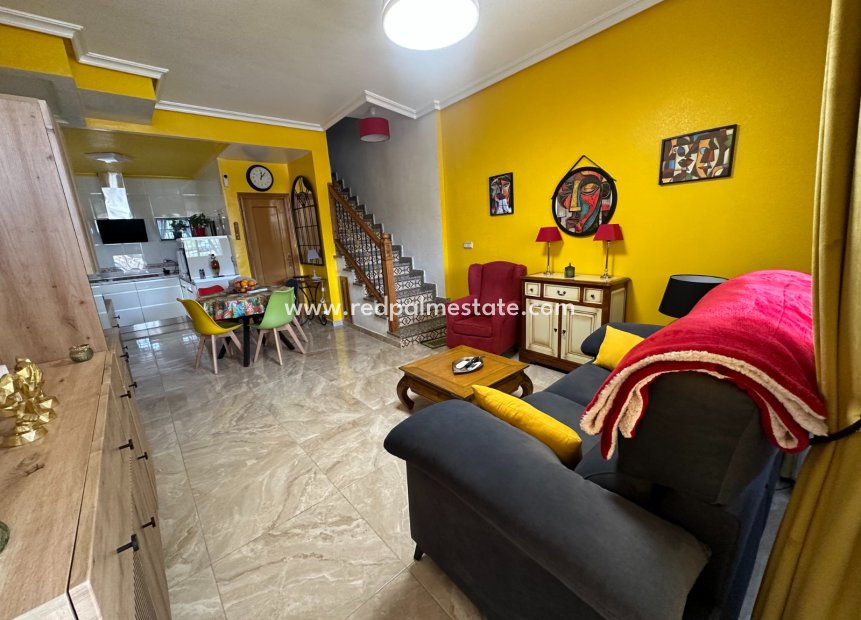 Revente - Maison de ville -
Bigastro - Inland