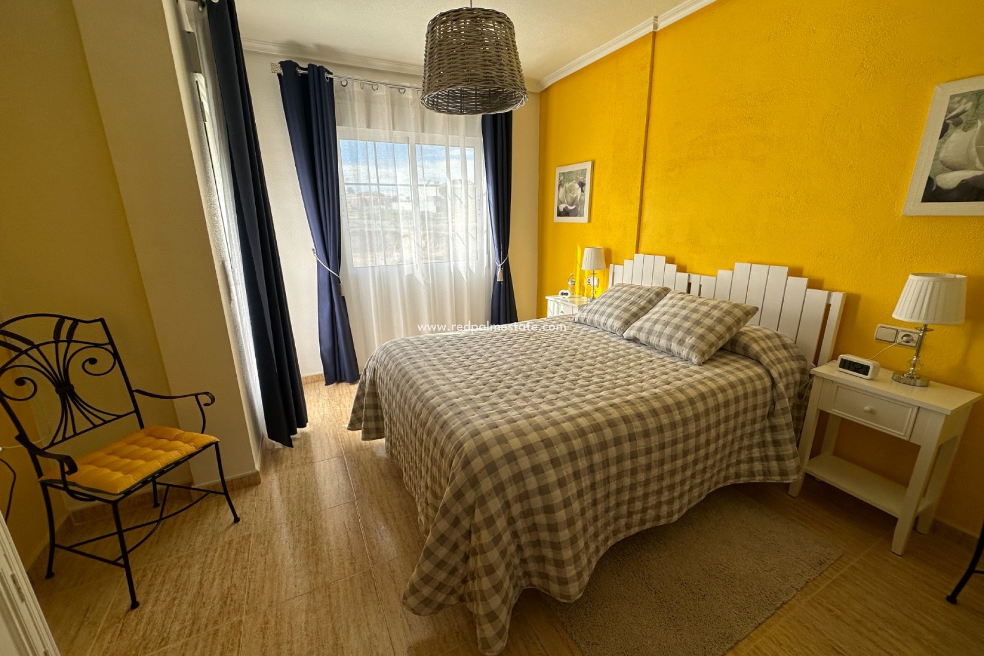 Revente - Maison de ville -
Bigastro - Inland