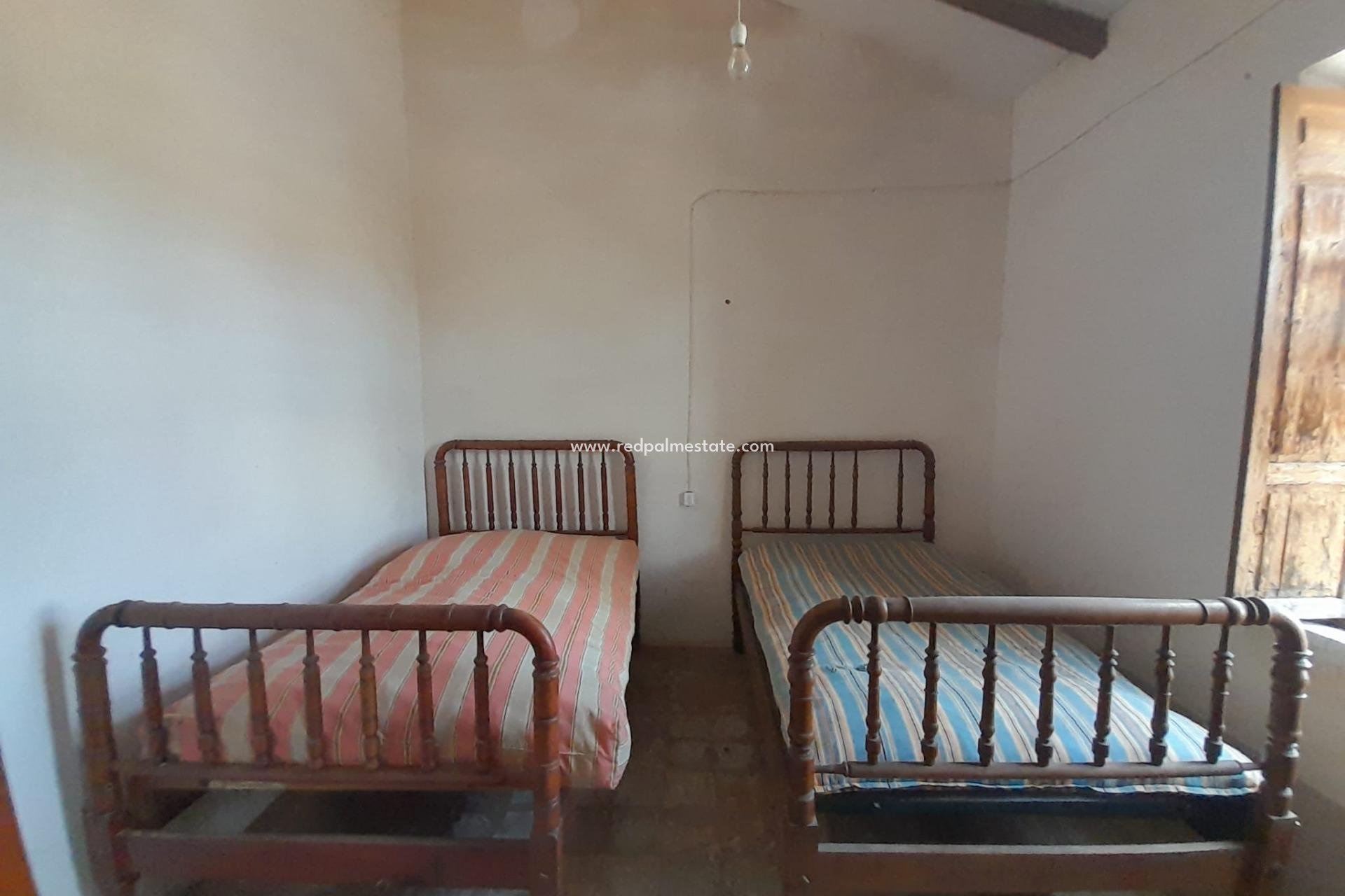 Revente - Maison de ville -
Cartagena - Perín