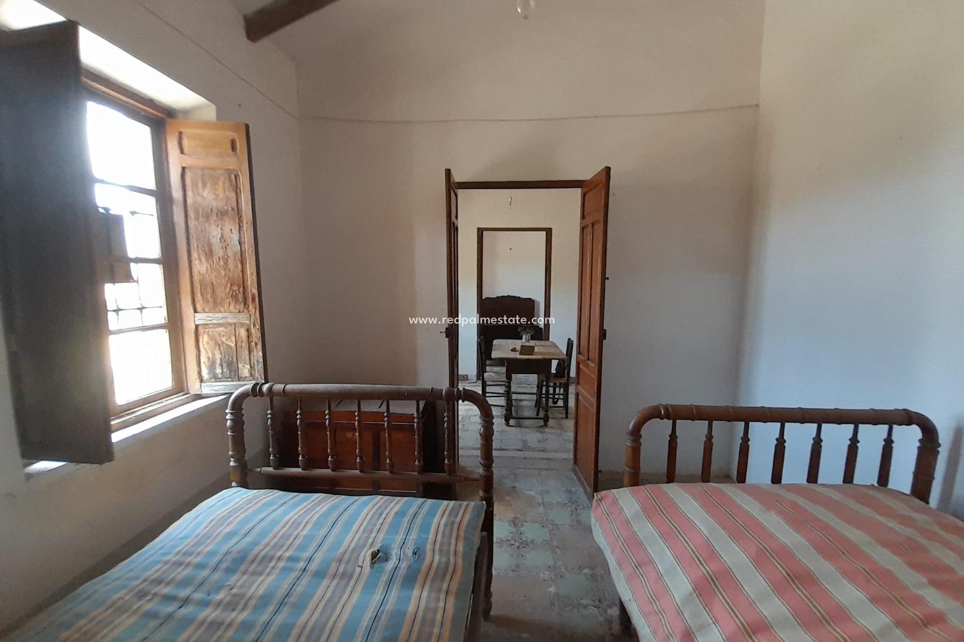 Revente - Maison de ville -
Cartagena - Perín