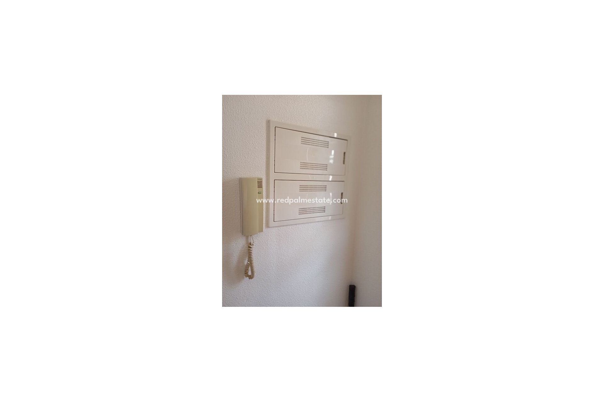 Revente - Maison de ville -
Daya Vieja - Costa Blanca