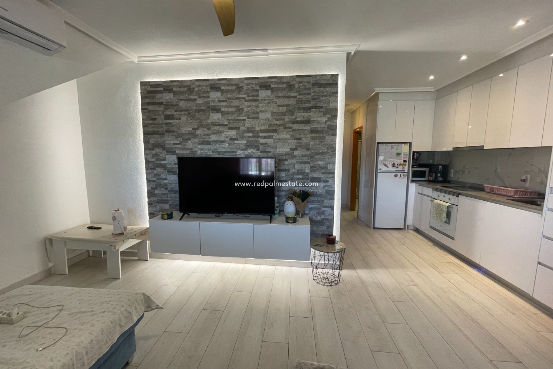 Revente - Maison de ville -
Daya Vieja - Costa Blanca