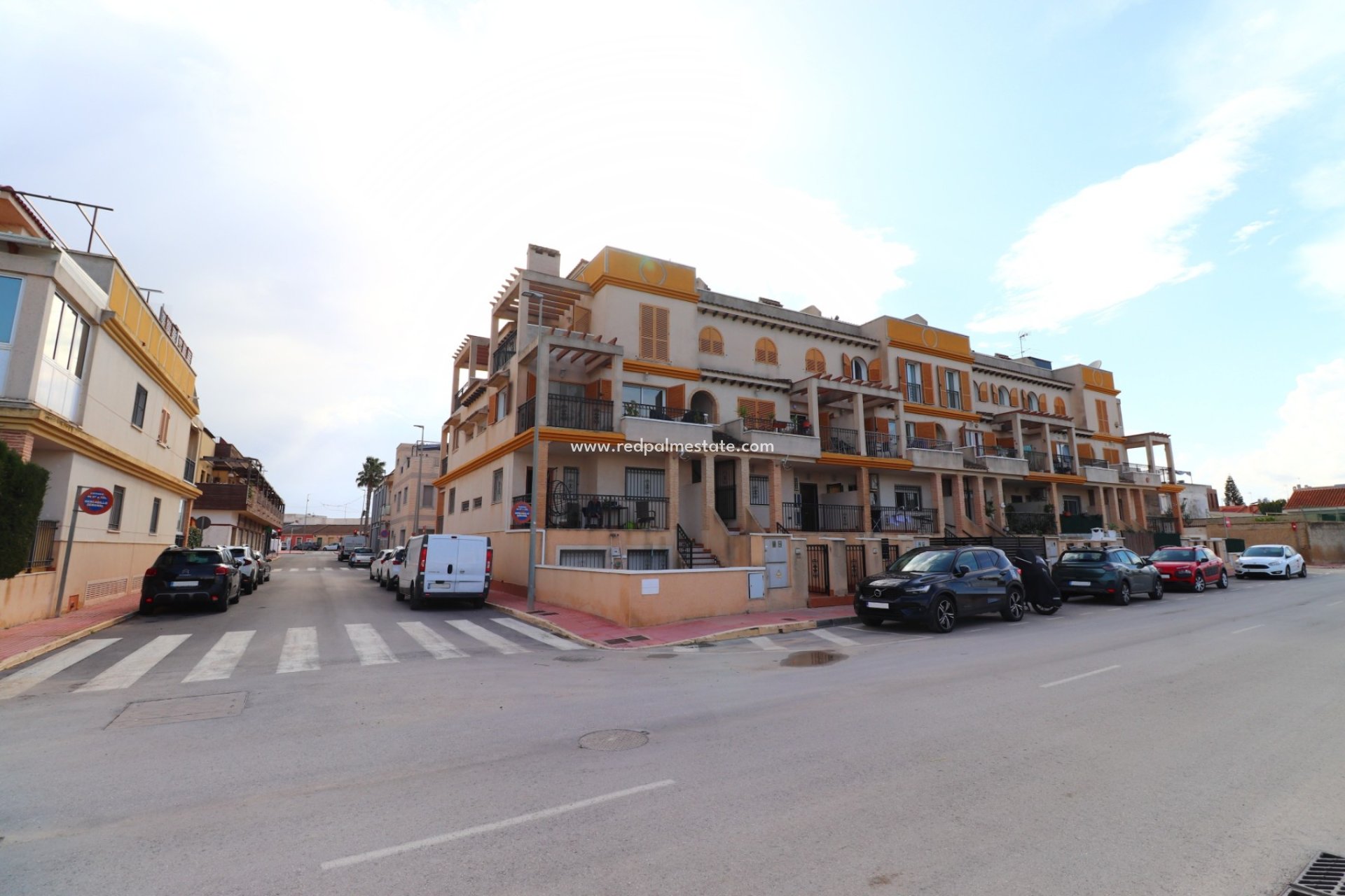 Revente - Maison de ville -
Daya Vieja