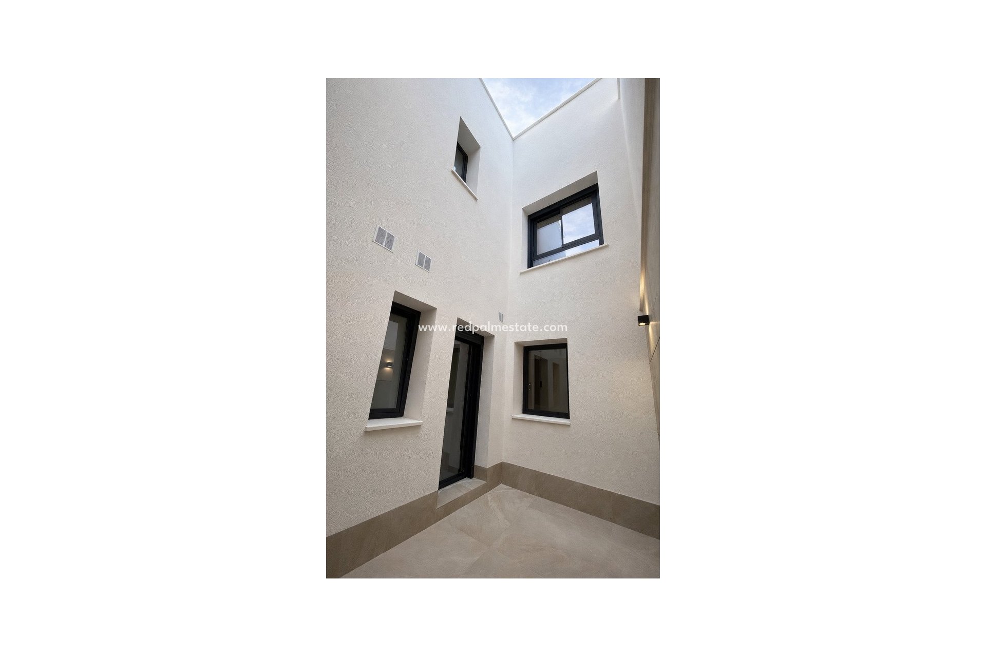 Revente - Maison de ville -
Dolores - Costa Blanca