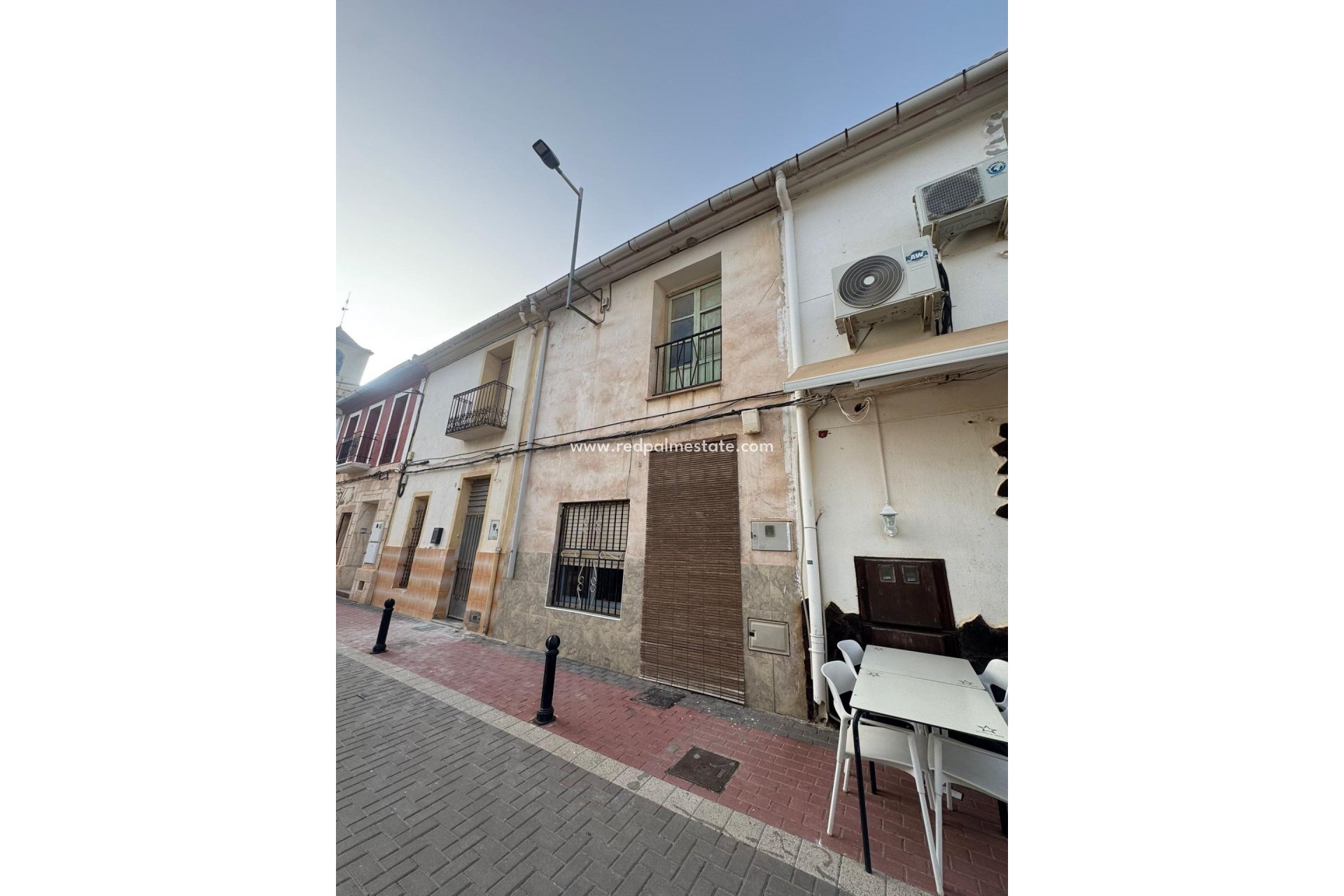 Revente - Maison de ville -
Hondón de los Fráiles