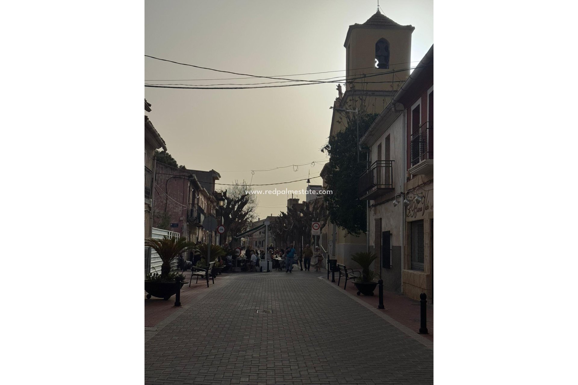 Revente - Maison de ville -
Hondón de los Fráiles