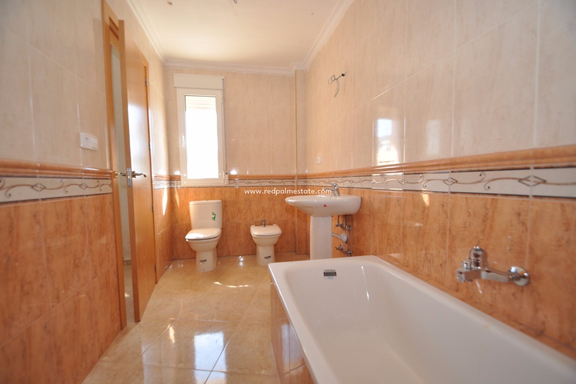 Revente - Maison de ville -
Ibi - Costa Blanca