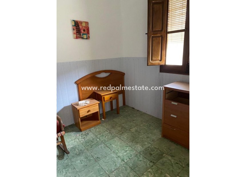 Revente - Maison de ville -
Jacarilla - Jacarilla - Town