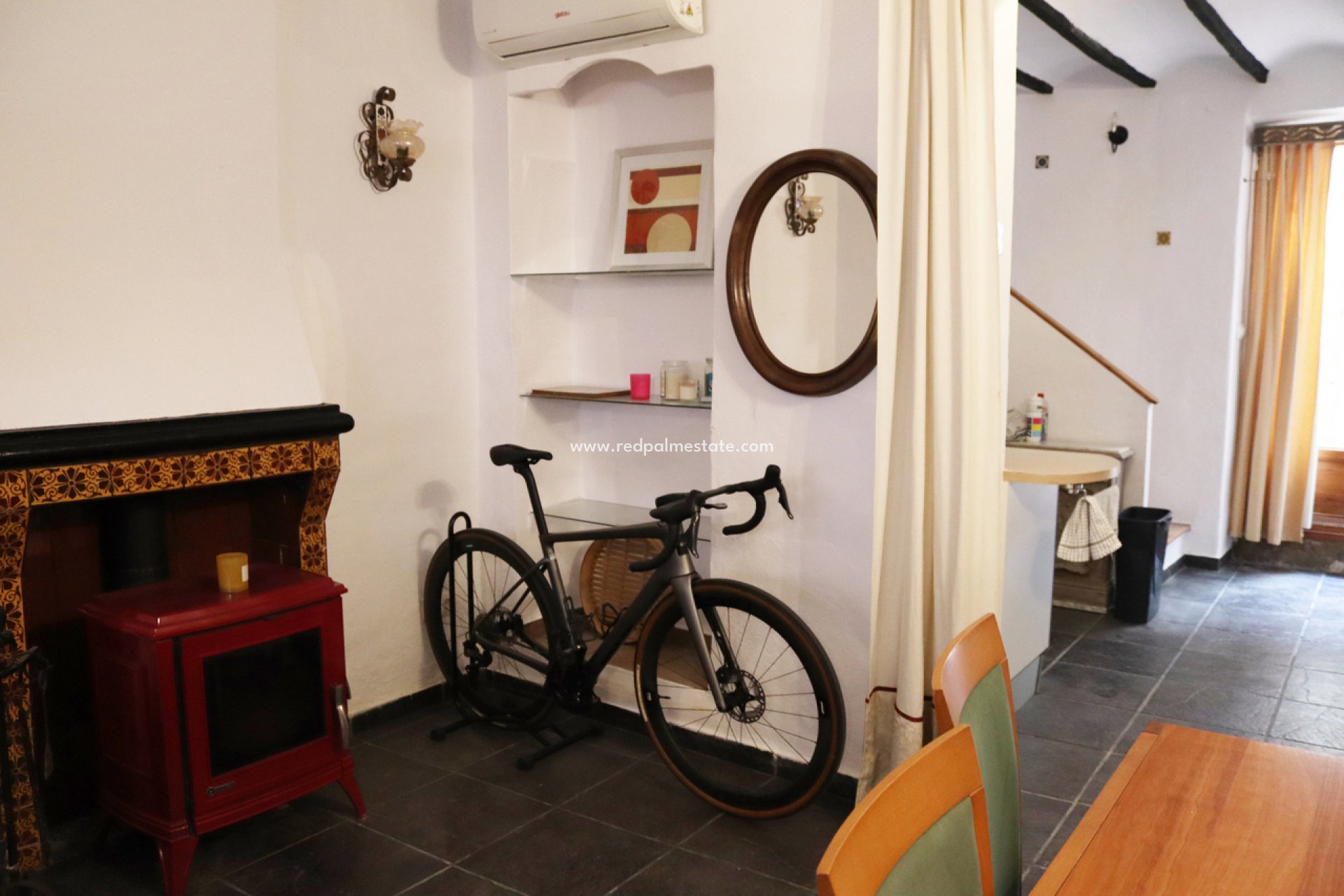 Revente - Maison de ville -
Jalón - Inland