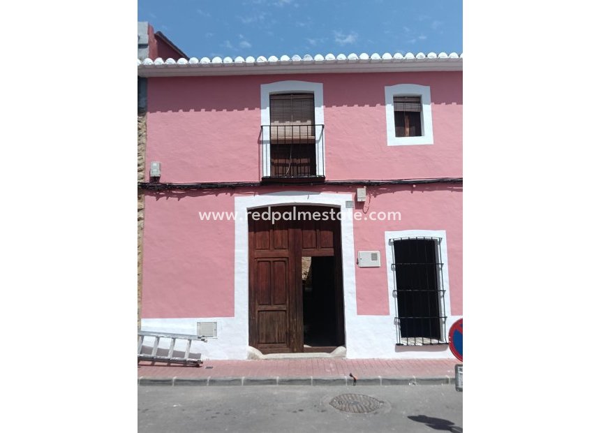 Revente - Maison de ville -
Jesus Pobre - Inland