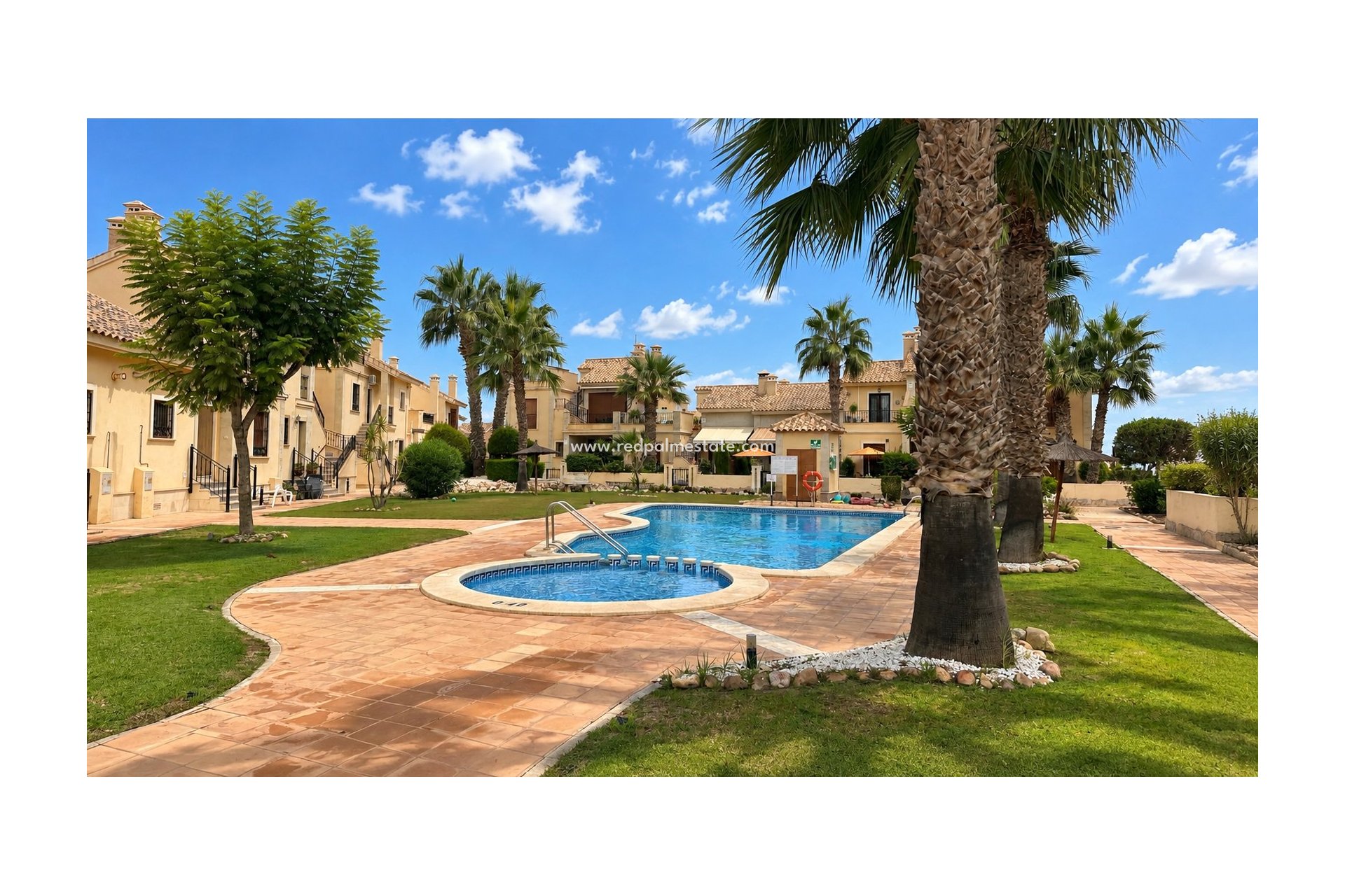 Revente - Maison de ville -
La Finca Golf Resort - Inland