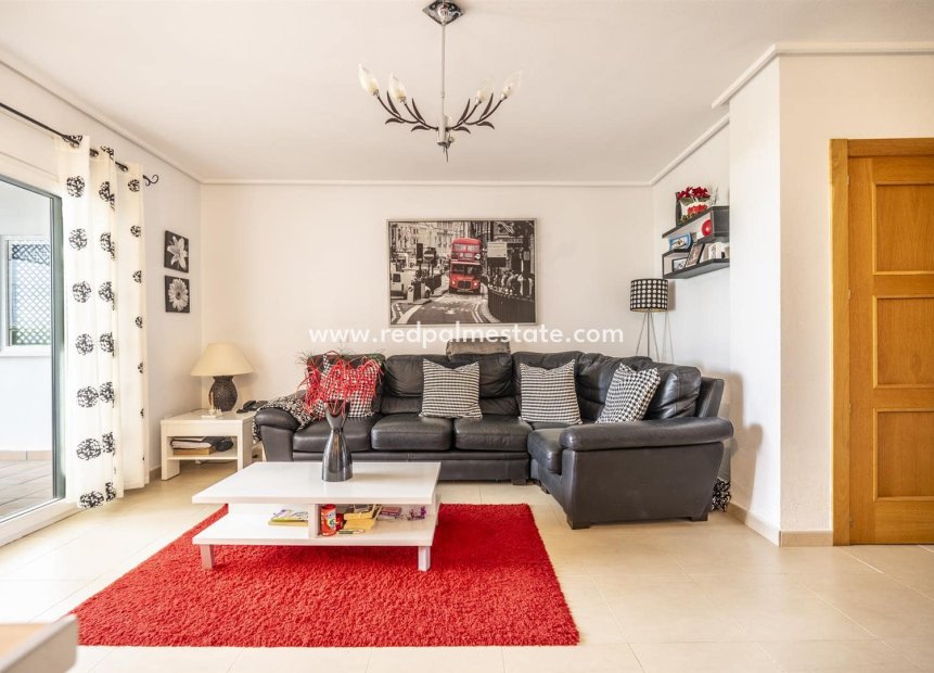 Revente - Maison de ville -
La Torre Golf Resort - Inland