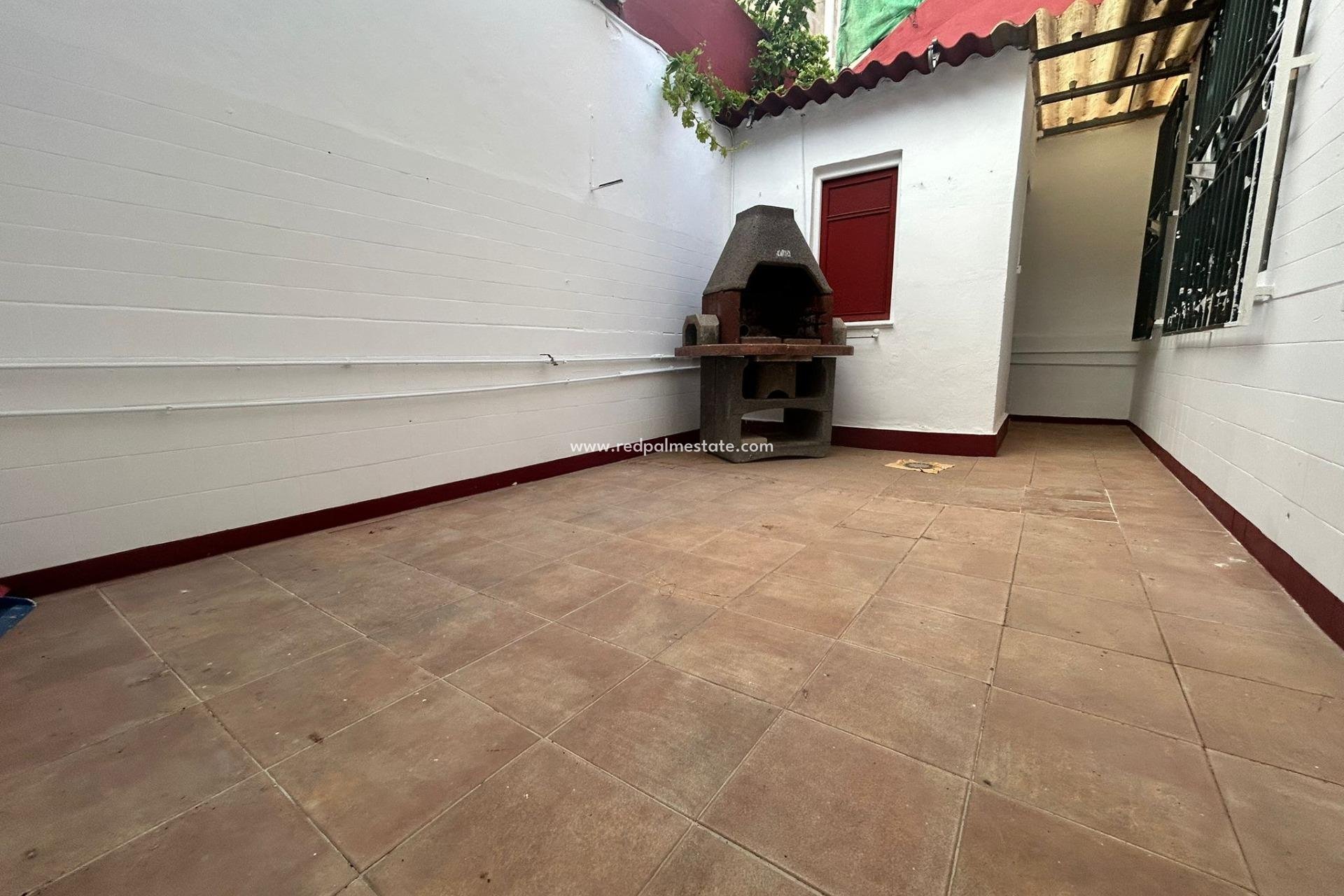 Revente - Maison de ville -
Los Alczares - Los Alcazares