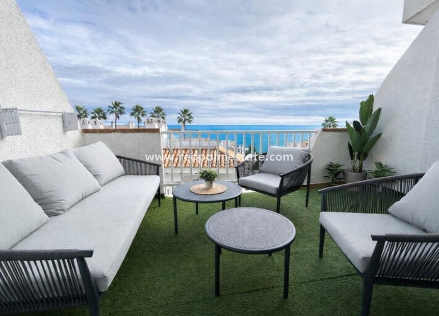 Revente - Maison de ville -
Orihuela Costa - Campoamor
