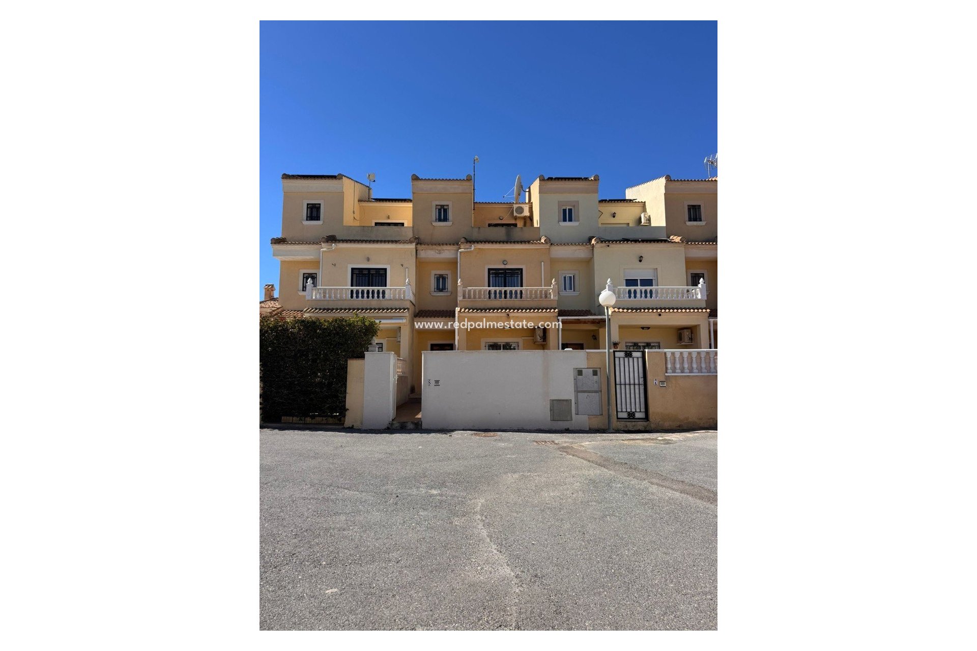 Revente - Maison de ville -
Orihuela Costa - Campoamor