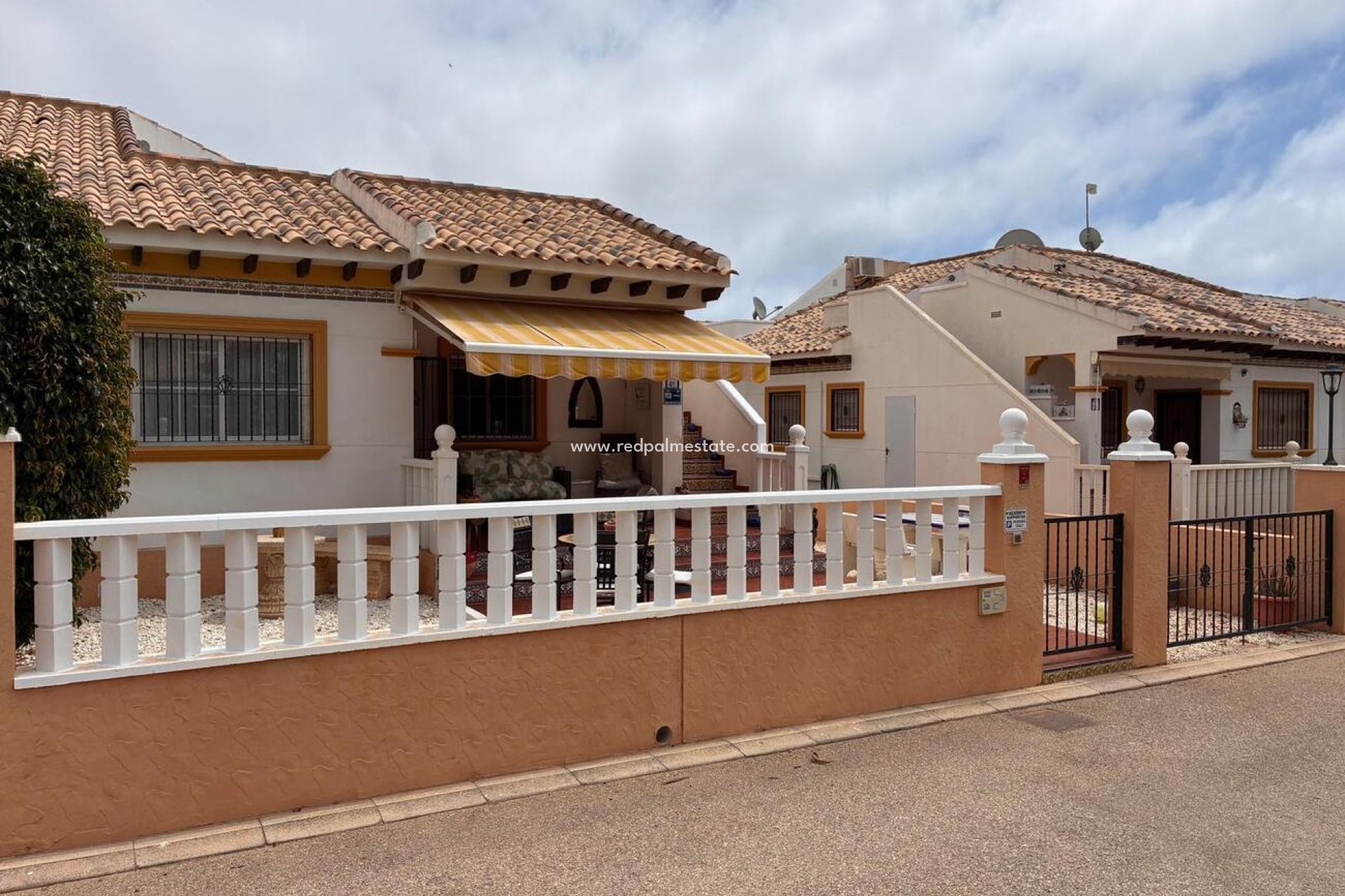 Revente - Maison de ville -
Orihuela Costa - Costa Blanca