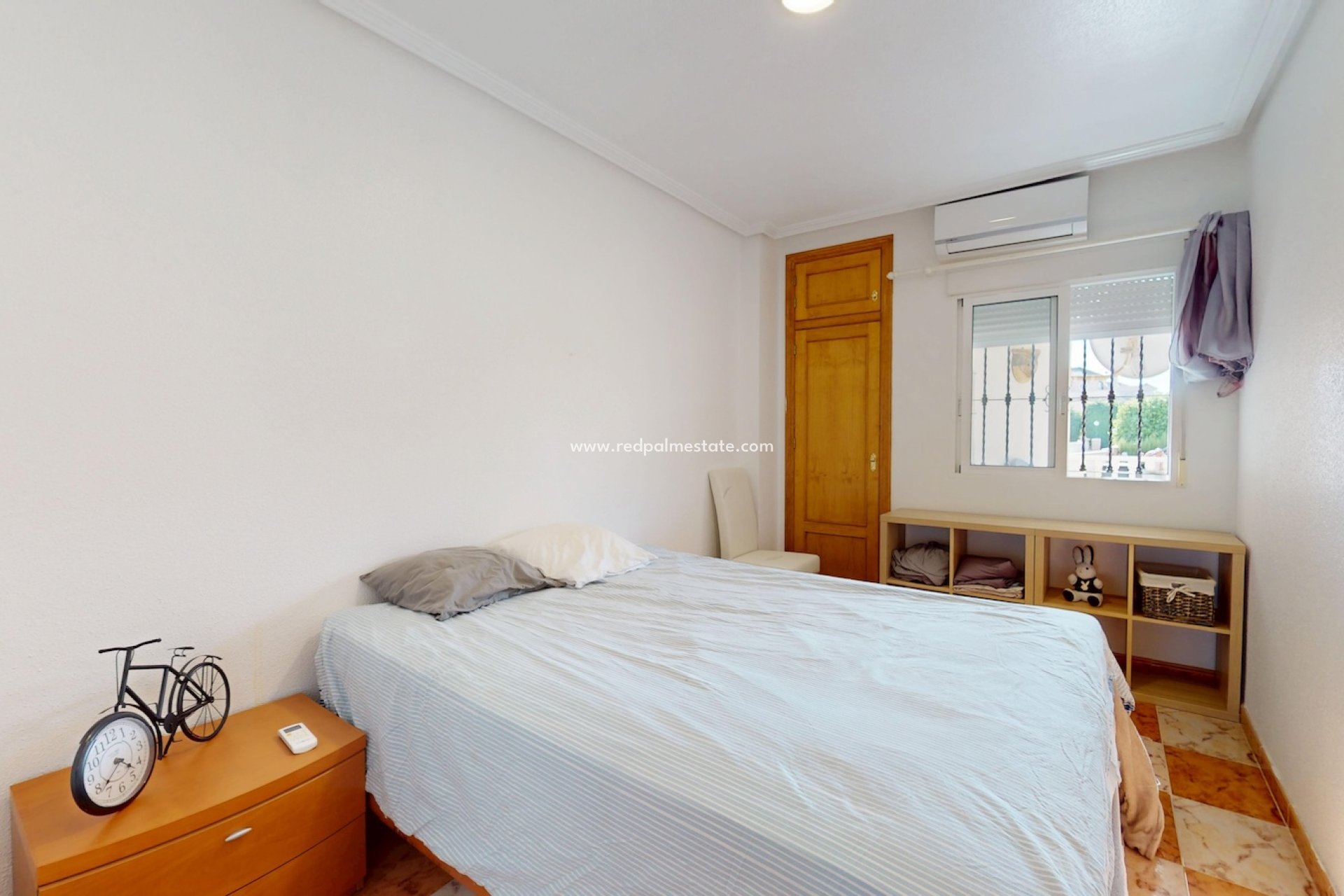 Revente - Maison de ville -
Orihuela Costa - Inland