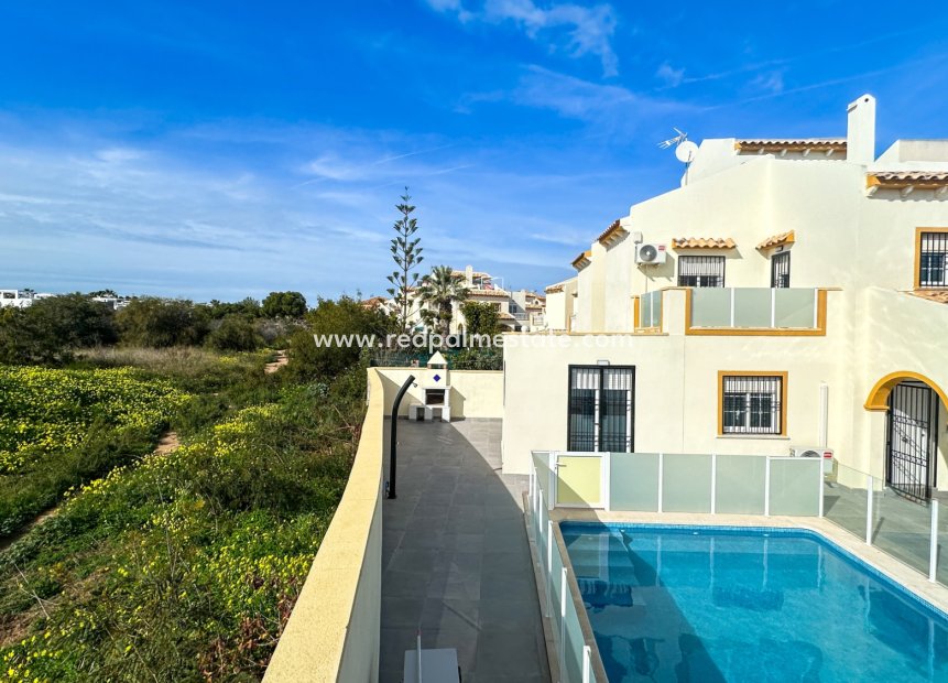 Revente - Maison de ville -
Orihuela Costa - Inland