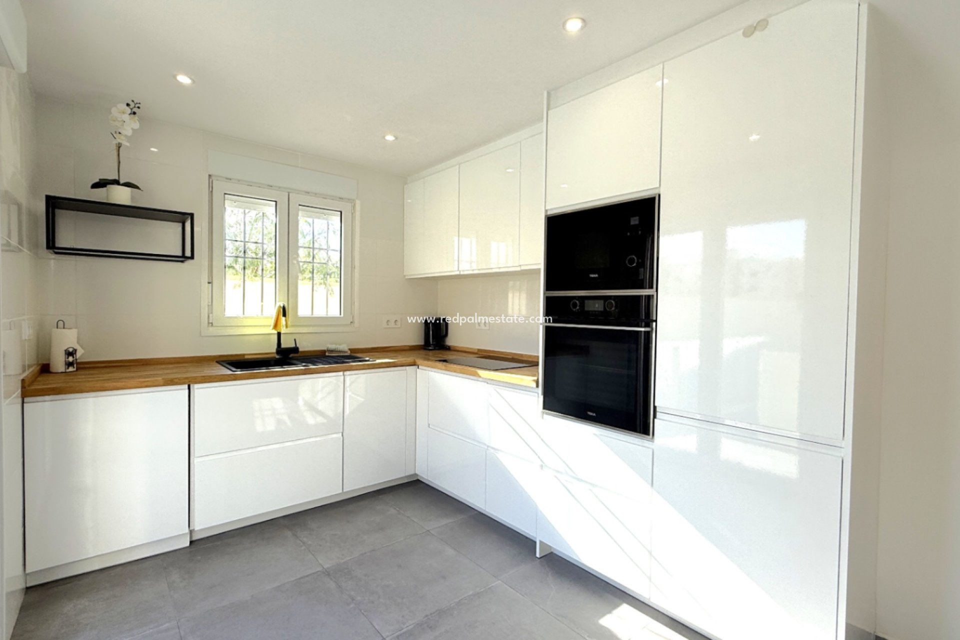 Revente - Maison de ville -
Orihuela Costa - Inland