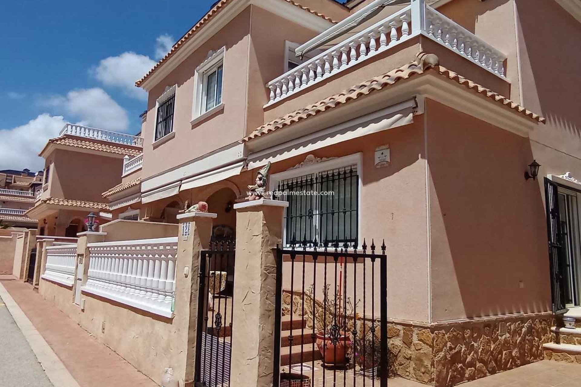 Revente - Maison de ville -
Orihuela Costa - Inland