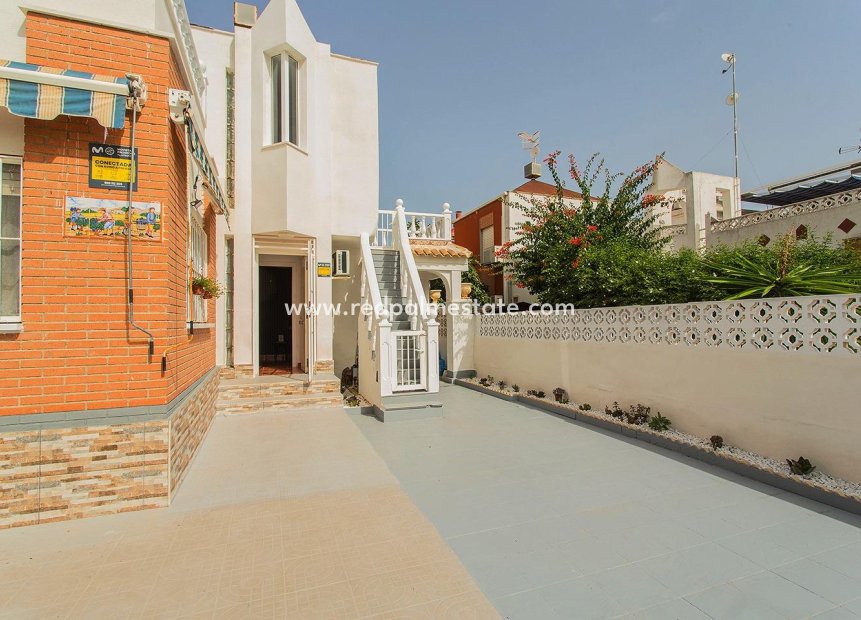 Revente - Maison de ville -
Orihuela Costa - La Florida