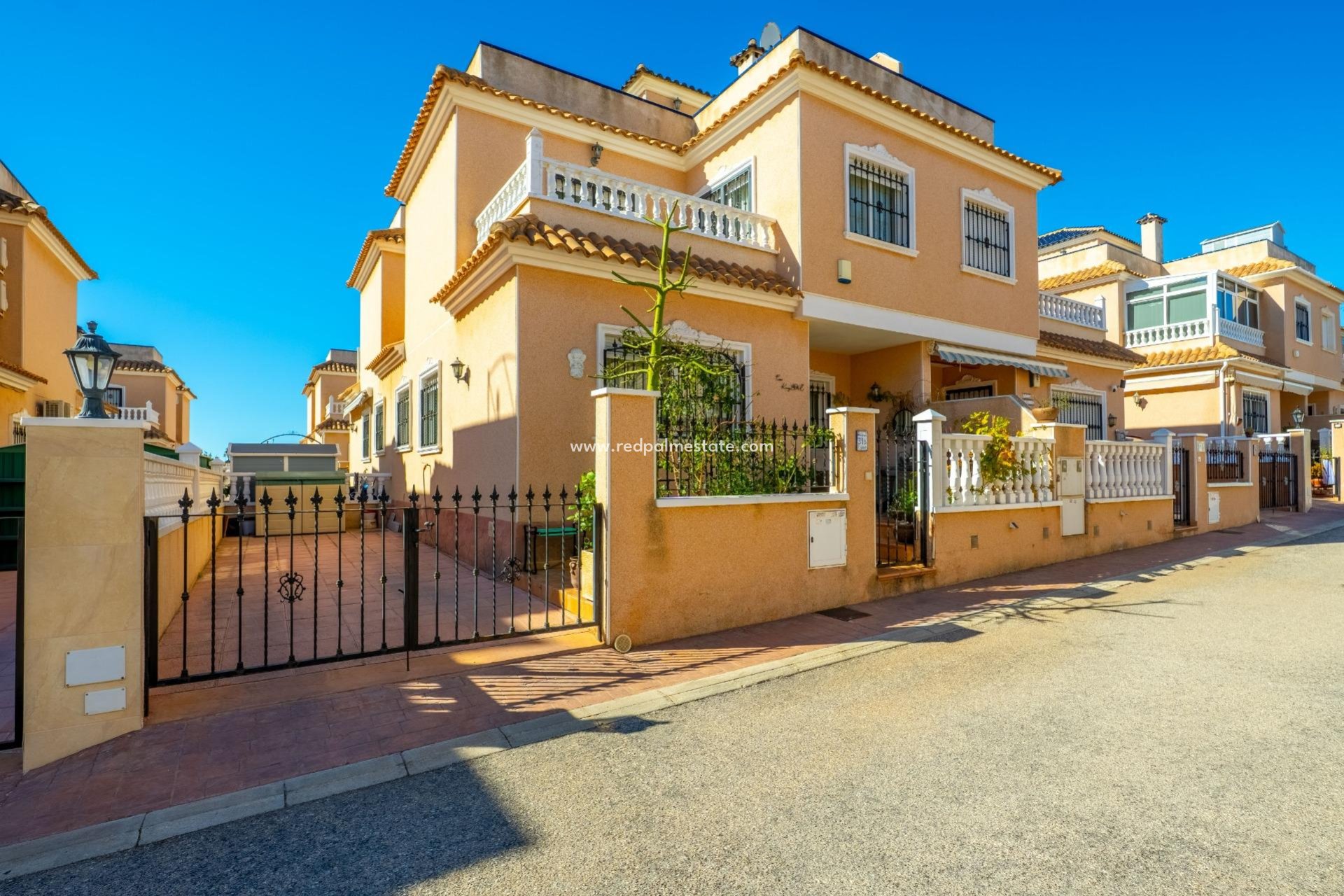 Revente - Maison de ville -
Orihuela Costa - La Regia