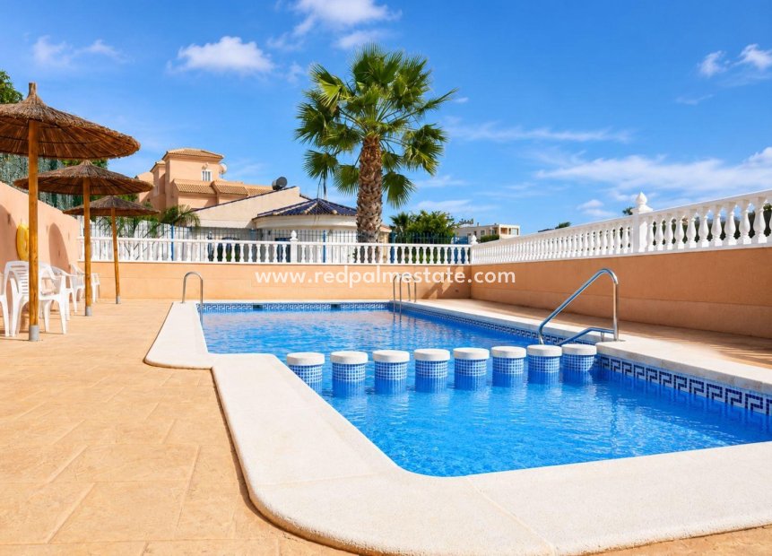 Revente - Maison de ville -
Orihuela Costa - La Zenia