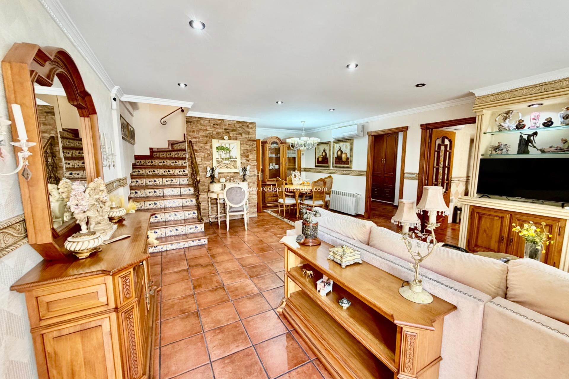 Revente - Maison de ville -
Orihuela Costa - La Zenia