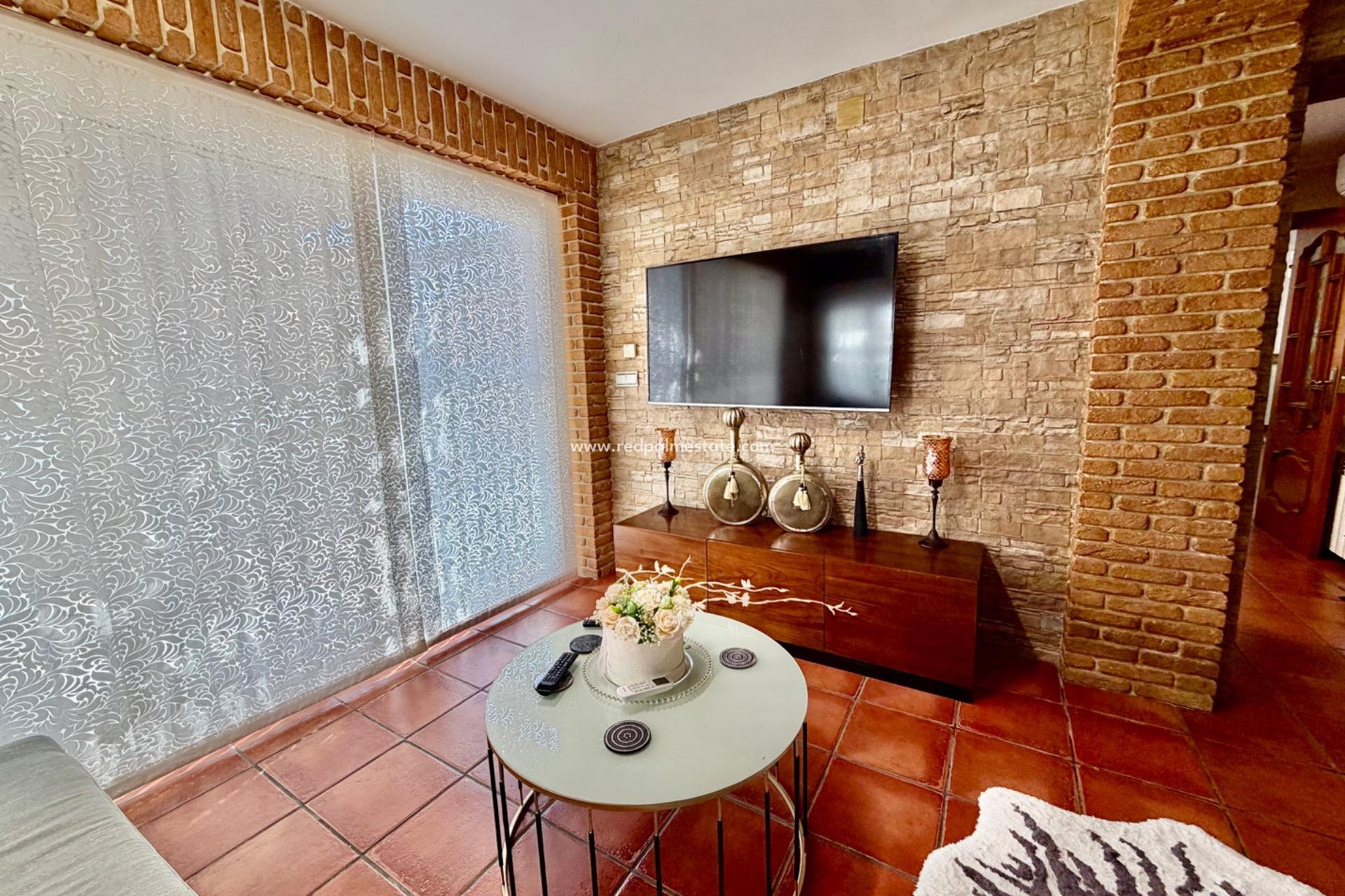 Revente - Maison de ville -
Orihuela Costa - La Zenia