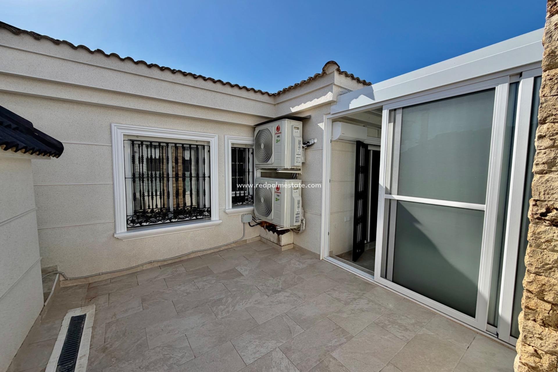 Revente - Maison de ville -
Orihuela Costa - La Zenia