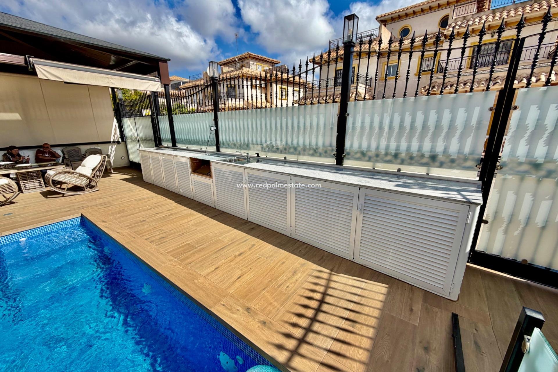 Revente - Maison de ville -
Orihuela Costa - La Zenia