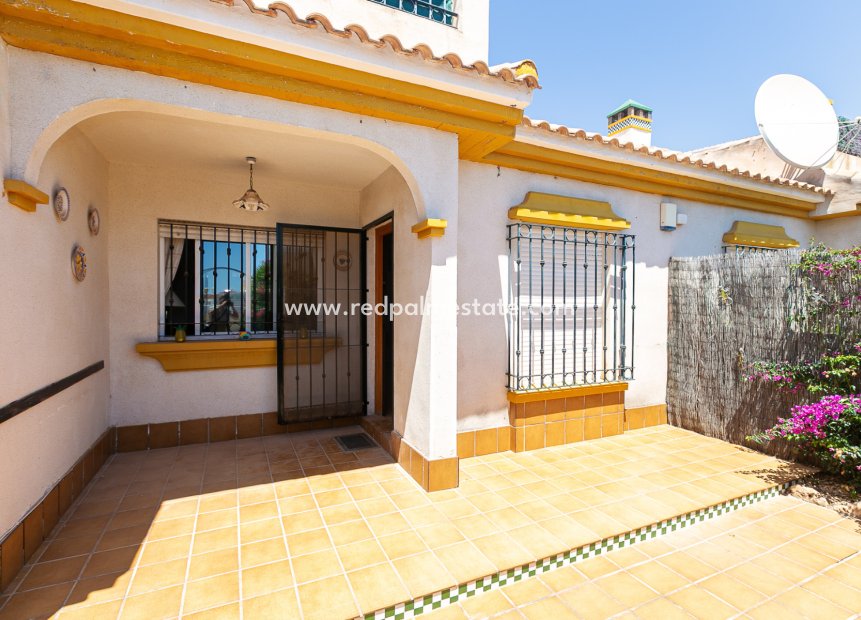Revente - Maison de ville -
Orihuela Costa - La Zenia