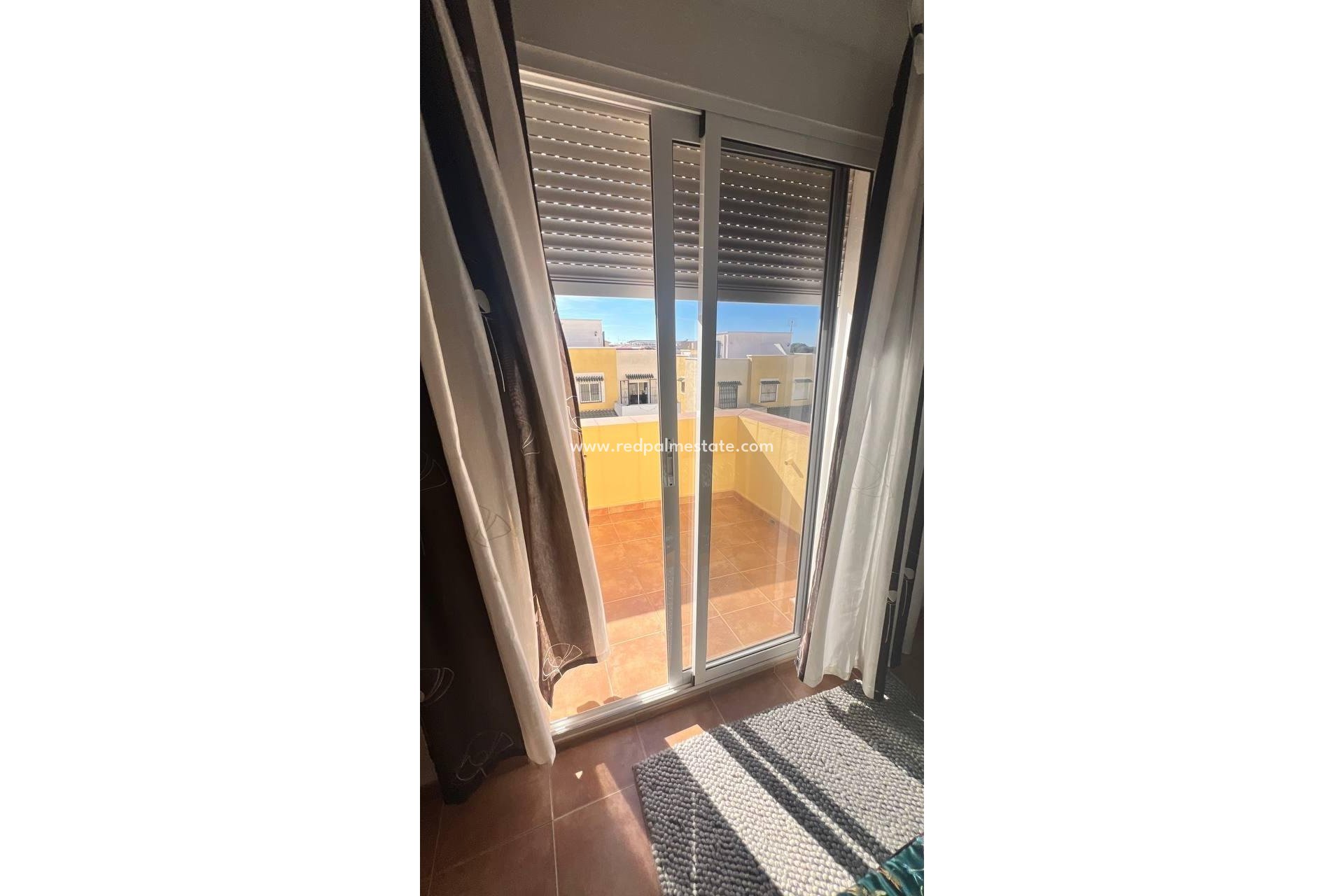 Revente - Maison de ville -
Orihuela Costa - Los Almendros-la Florida