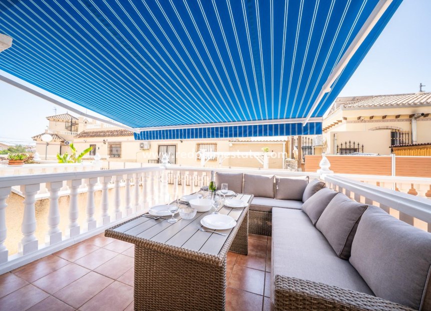 Revente - Maison de ville -
Orihuela Costa - Los Almendros-la Florida