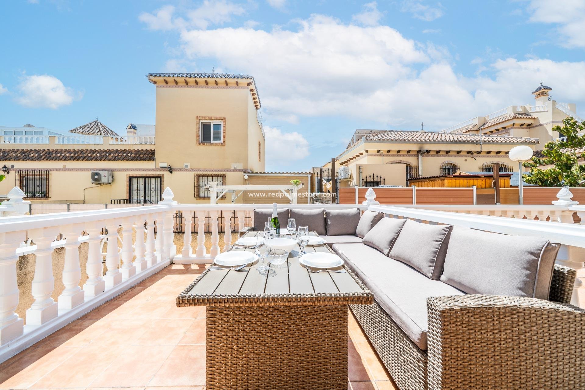 Revente - Maison de ville -
Orihuela Costa - Los Almendros-la Florida