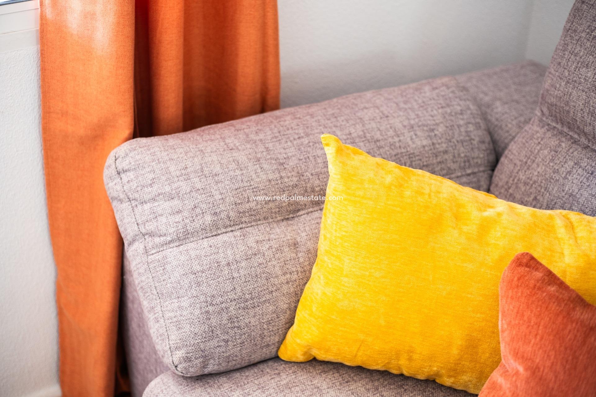 Revente - Maison de ville -
Orihuela Costa - Los Almendros-la Florida