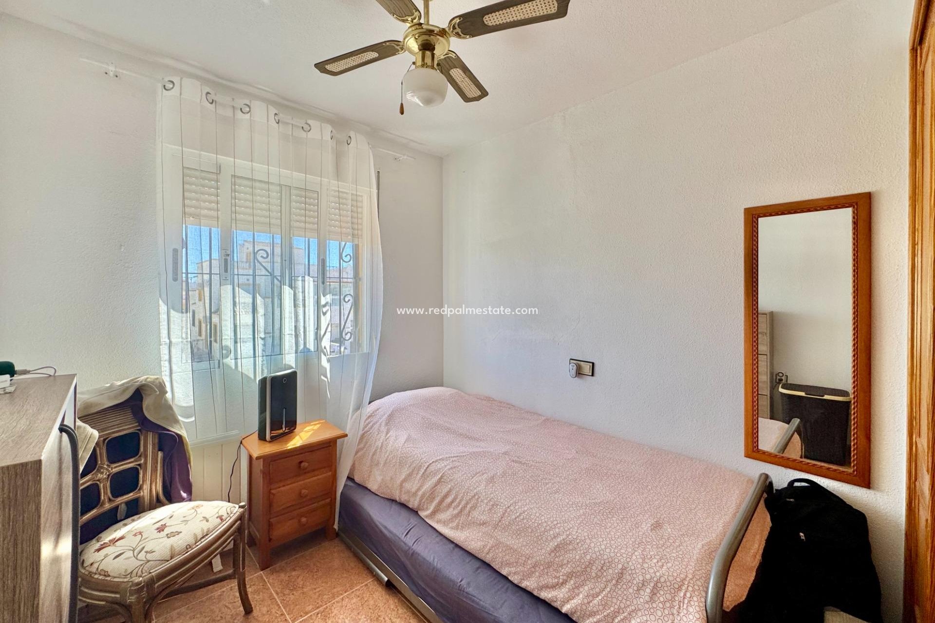 Revente - Maison de ville -
Orihuela Costa - Los altos