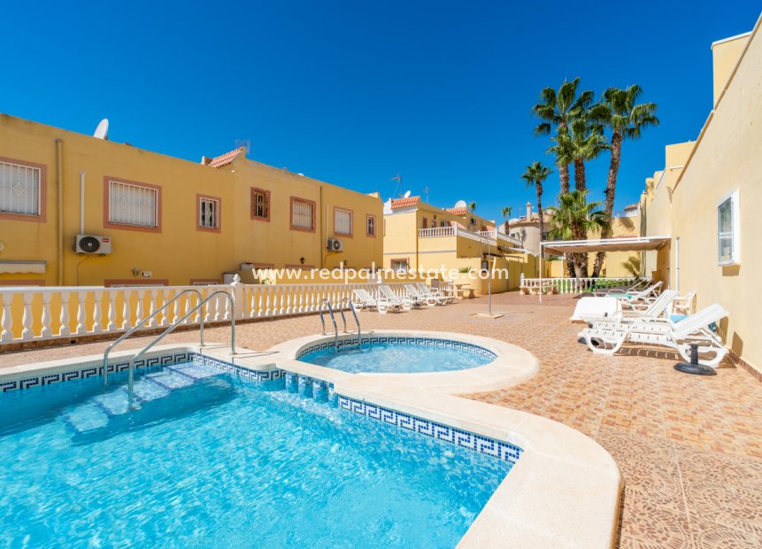 Revente - Maison de ville -
Orihuela Costa - Villamartín