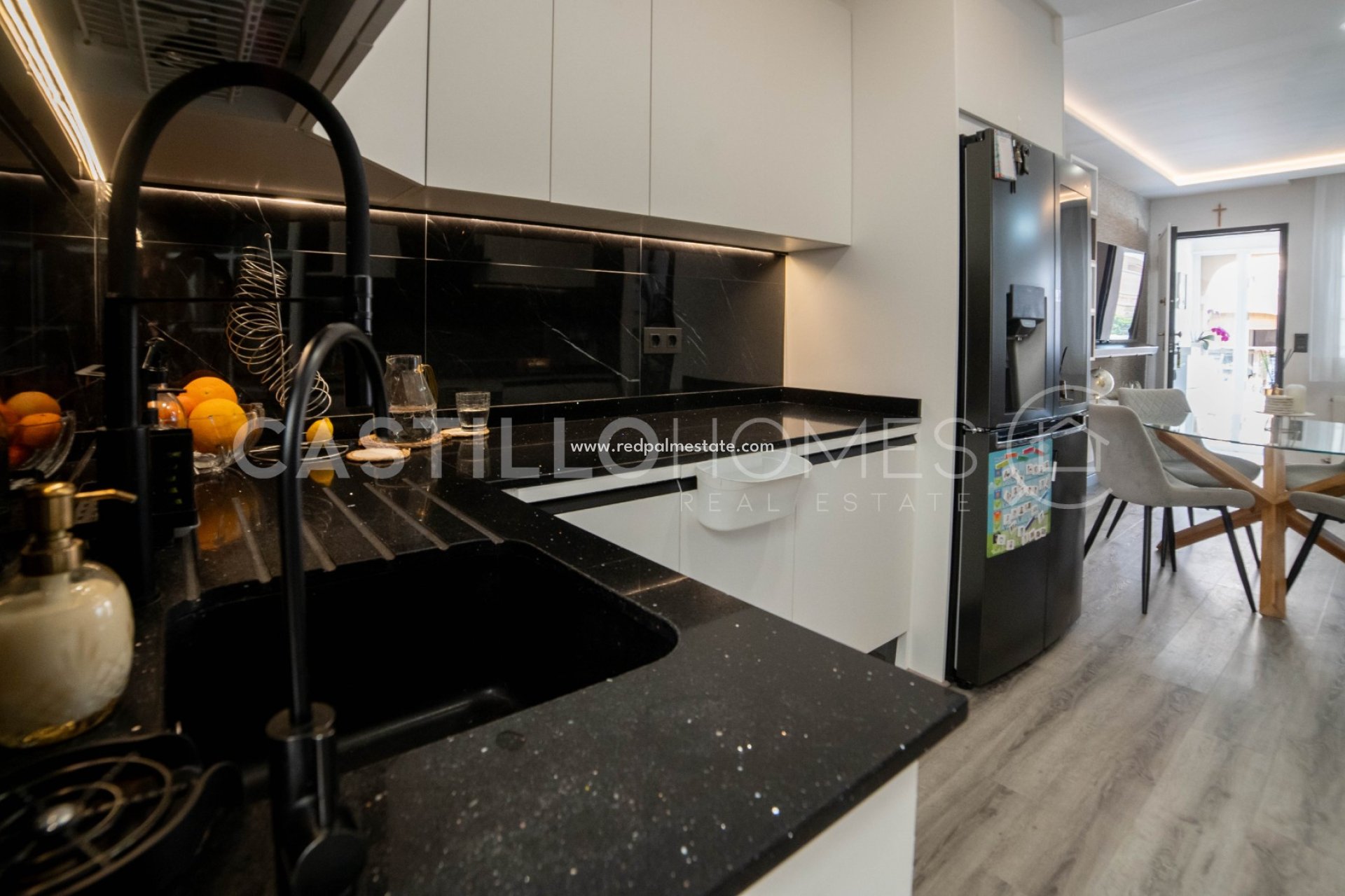 Revente - Maison de ville -
Orihuela Costa - Villamartín