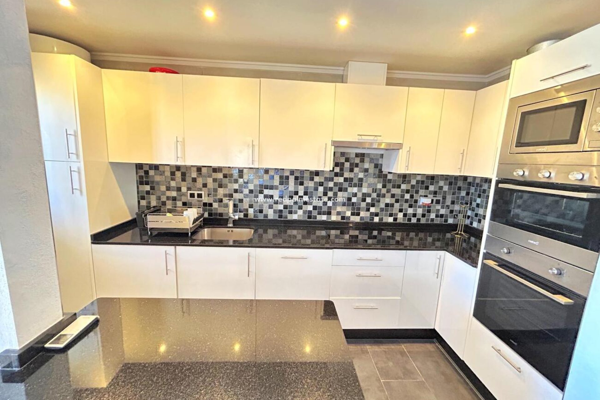 Revente - Maison de ville -
Orihuela Costa - Villamartín