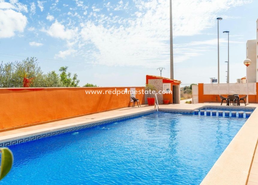 Revente - Maison de ville -
Orihuela Costa - Villamartín