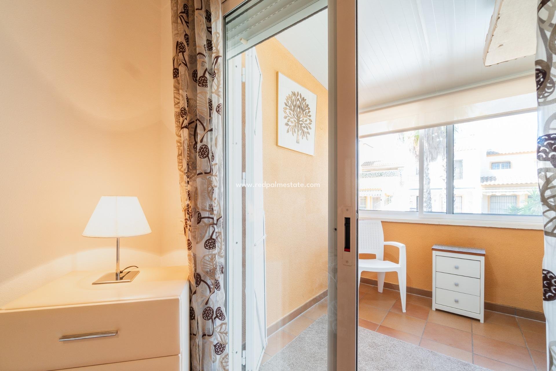 Revente - Maison de ville -
Orihuela Costa - Villamartín