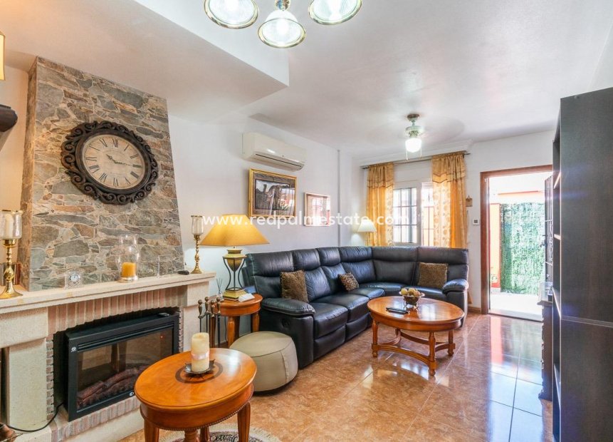 Revente - Maison de ville -
Orihuela Costa - Villamartín