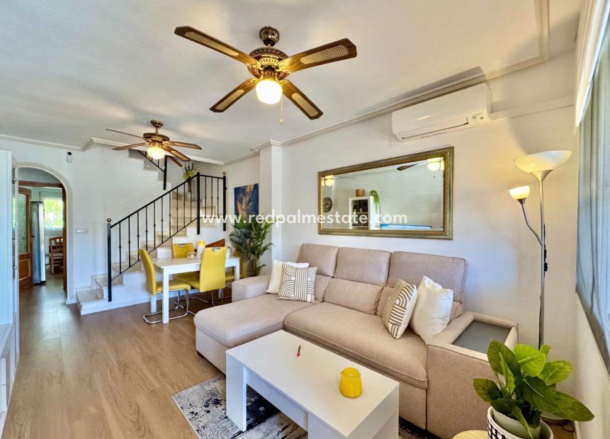 Revente - Maison de ville -
Orihuela Costa - Villamartín